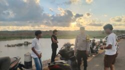 Bhabinkamtibmas Desa Pandan Duri Polsek Terara Gelar Patroli Sore Antisipasi Balap Liar