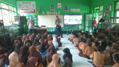 Personel Polsek Selong Monitor Sosialisasi Anti-Perundungan di SDN 1 Pancor, Wujudkan Lingkungan Belajar Aman dan Nyaman
