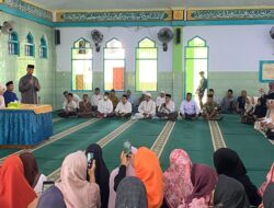 Polsek Sumbawa Hadiri Safari Dakwah Ustadzah Angelina Sondakh di Masjid Darussalam Brangbiji, Pastikan Pengamanan Berjalan Aman