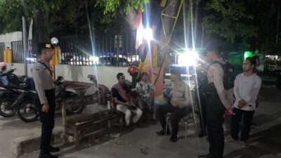 Patroli Malam Rutin, Sat Samapta Polres Bima Kota Sambangi Warga dan RSUD Bima