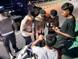 Patroli Malam, PAMAPTA III Polres Dompu Sambangi Remaja dan Cegah Gangguan Kamtibmas