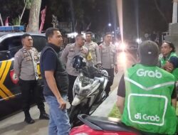 Patroli Blue Light Polsek Rasanae Barat, Antisipasi 3c Dan Gangguan Kamtibmas Di Wilayah Kota Bima