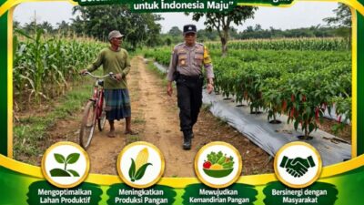 ANGGOTA POLSEK KEREK SAMBANG DIALOGIS DENGAN PETANI LOMBOK DI DESA BINAAN