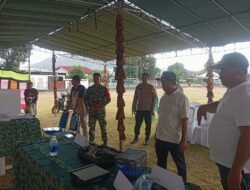 Dampingi Kunjungan Bupati Sumbawa Barat Cek Kesiapan TPS E-Voting Desa Sermong, Bhabinkamtibmas Pastikan Situasi Kondusif